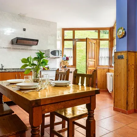 Holiday home Socastillo C Barzana