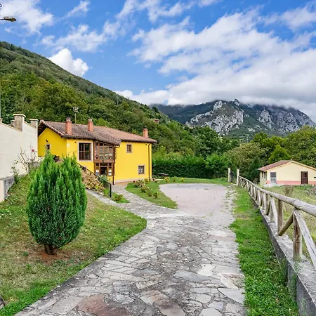 Socastillo C * Fresnedo (Asturias)